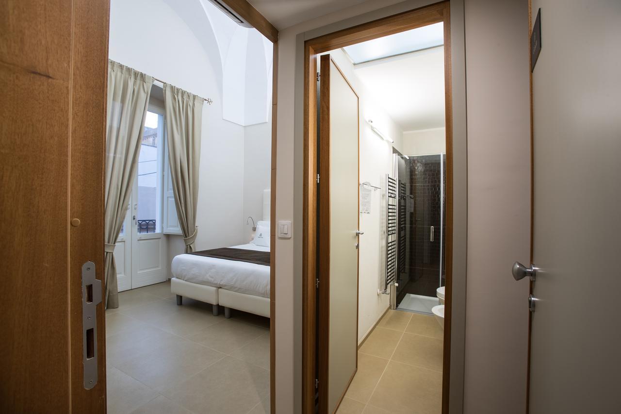 Palazzo Perla Bed & Breakfast กัลลีโปลี ห้อง รูปภาพ